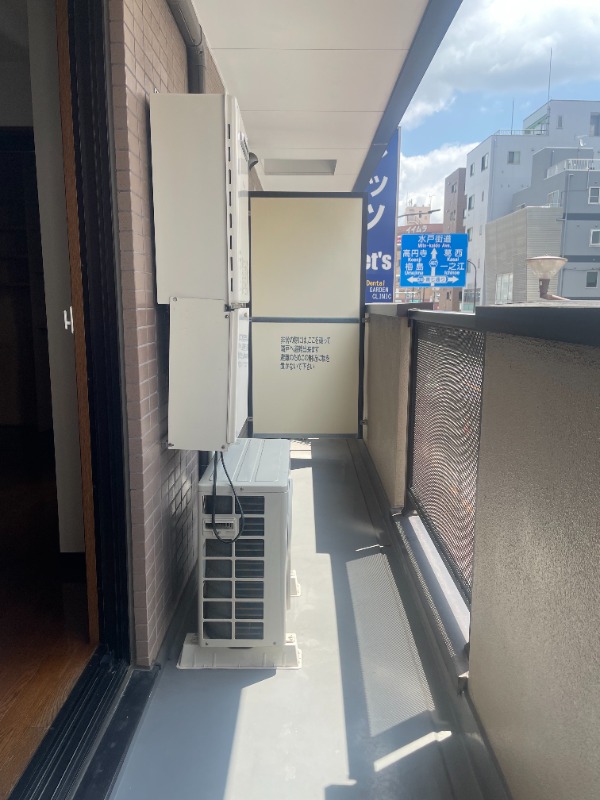 バルコニー